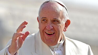 Papa pide proteger el agua y hacerla accesible a todos