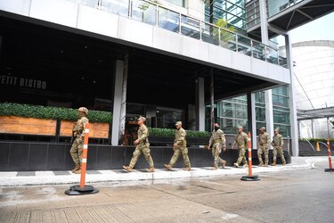 Flujo al norte, retorno al sur y deportados: los tres frentes migratorios que enfrenta Panamá