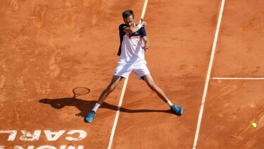Djokovic cae eliminado en cuartos de Montecarlo