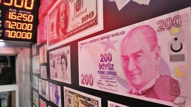 Inyectan liquidez para evitar corrida