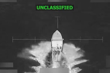 Más de 30 lanchas hundidas y unos cien muertos dejan ataques de Estados Unidos en el Caribe y Pacífico