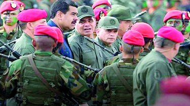Acusan a militares venezolanos de rebelión