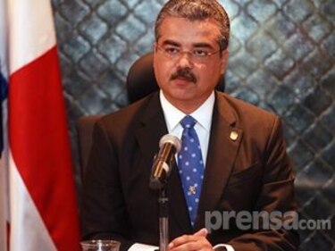 Carrillo: Proyecto sobre aseo respetará a trabajadores de la Dimaud