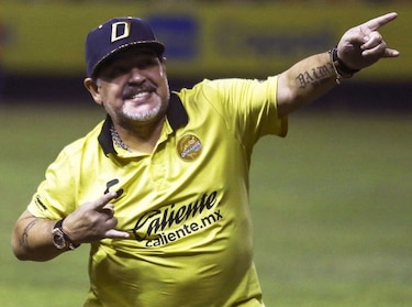 Maradona es dado de alta tras cirugía abdominal