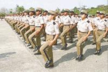 Policía se desmilitariza