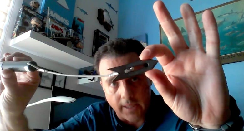 ‘Me perdonó la vida’: el impresionante relato del mexicano que sobrevivió a la mordida de un tiburón en la cabeza