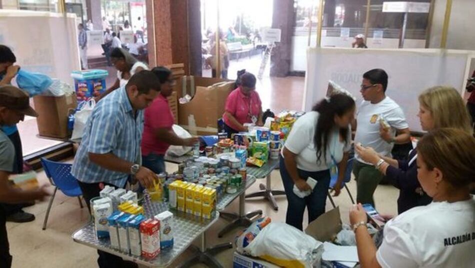 Alcaldía de Panamá establece centro de acopio para ayudar a Ecuador