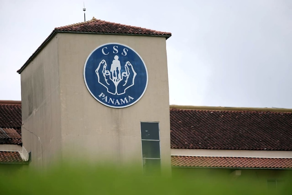 Caja de Seguro Social destituirá a funcionarios que se vacunen sin estar en el grupo prioritario