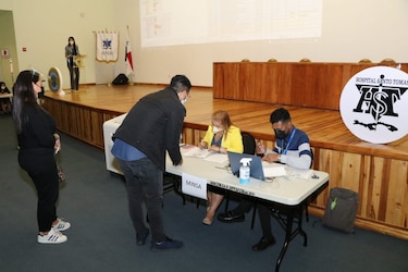 Minsa abre a concurso 300 plazas para médicos residentes