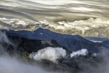 Montañas secretas, explorando los senderos de altura