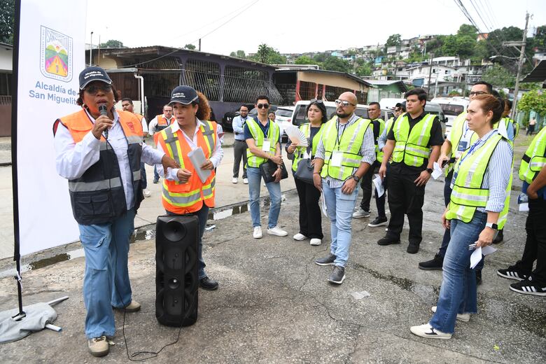 San Miguelito recibe a 15 empresas interesadas en concesión de residuos sólidos
