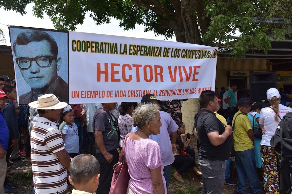 Buscan restos del sacerdote Héctor Gallego en terrenos del INA, Veraguas