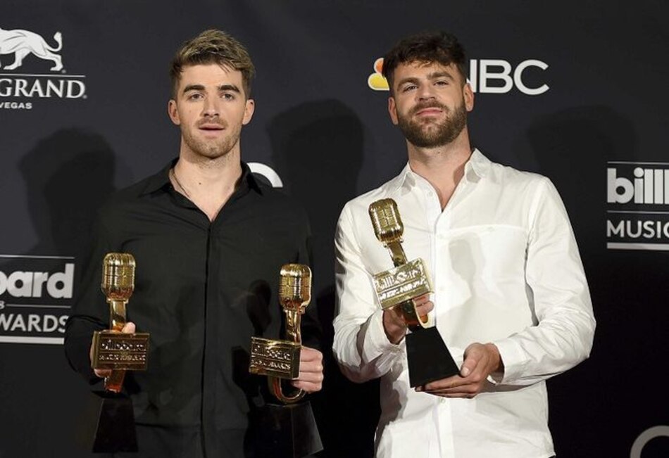 The Chainsmokers reimagina canciones de íconos de la música