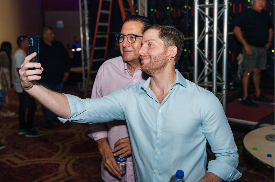 Mayer Mizrachi pide disculpas al ‘caballero’ de la junta comunal de Don Bosco