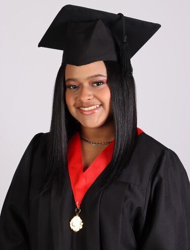 La Universidad de Panamá presenta a los graduados de su Facultad de Derecho y Ciencias Políticas