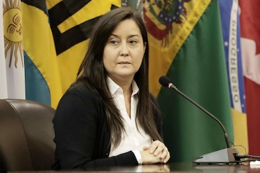 La activista venezolana Rocío San Miguel recibe en la cárcel la visita de su hija