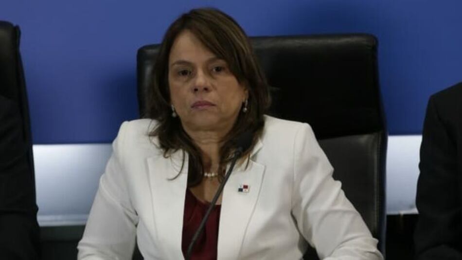 Actos cívicos en centros educativos se realizarán el lunes con normalidad