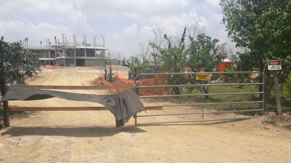 Habilitan aulas móviles para estudiantes del centro educativo Los Pozos