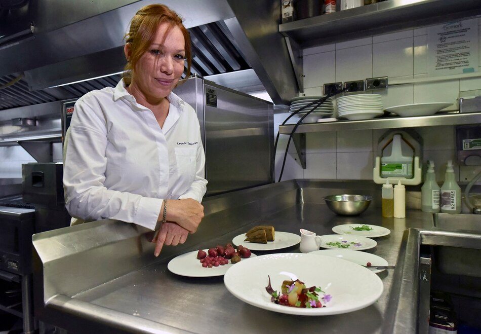 La colombiana Leonor Espinosa, nombrada Mejor Chef Femenina del Mundo 2022