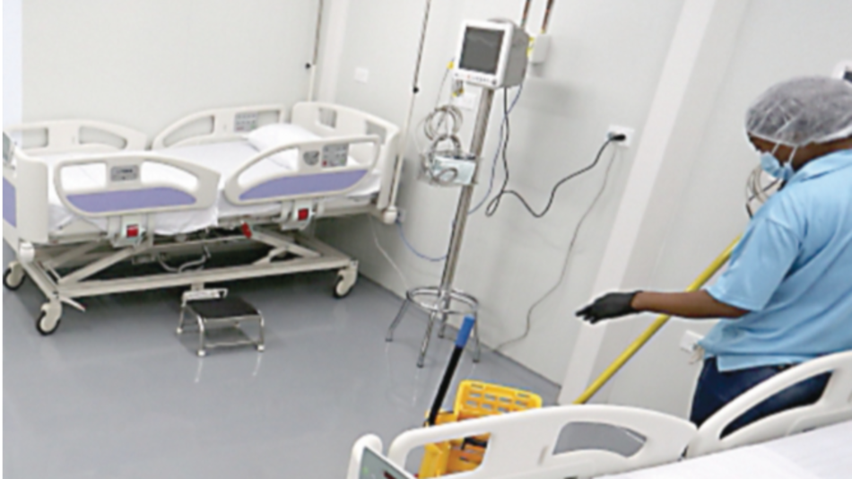 Hospital modular recibe seis pacientes de la CSS