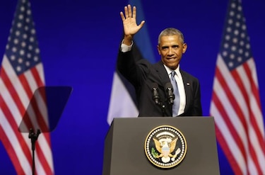 Obama llega al Reino Unido para participar en la cumbre de la OTAN