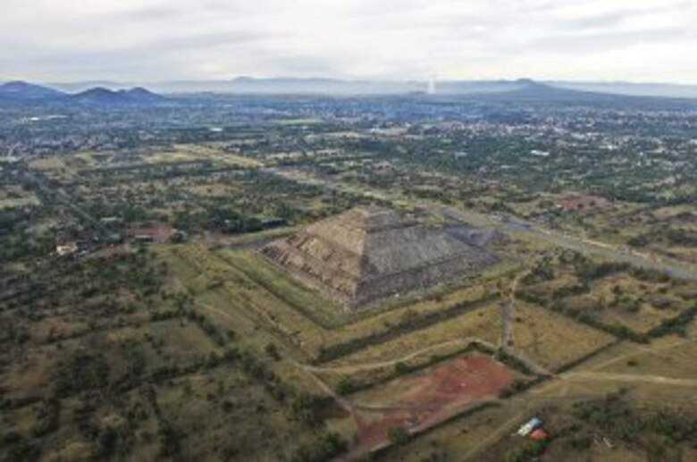 Pirámides Celestiales