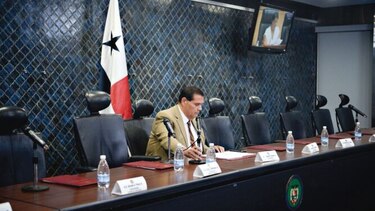 Credenciales, con nueva fecha para ratificar a Luis Fernando Tapia