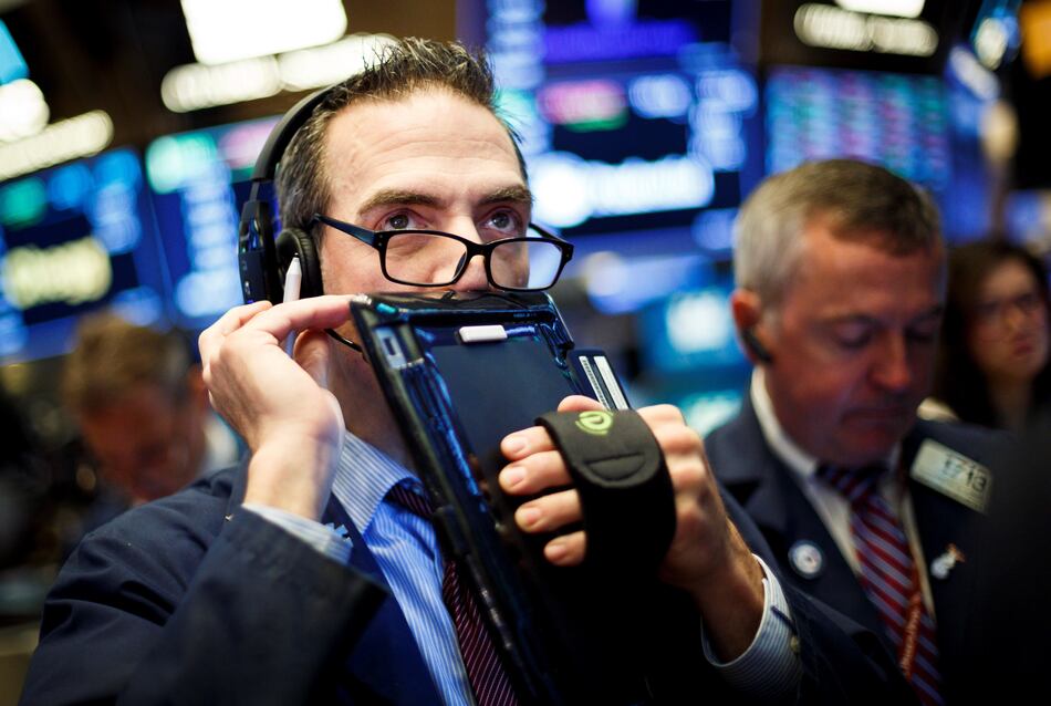 Wall Street, en rojo por miedo a la covid en China