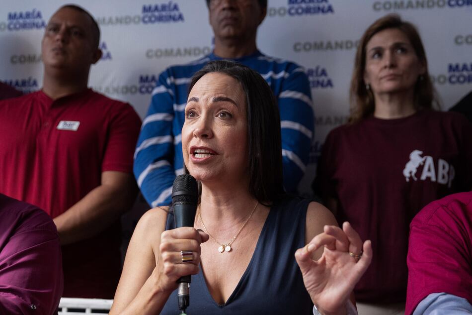 Detenida colaboradora regional de Edmundo González Urrutia, denuncia María Corina Machado