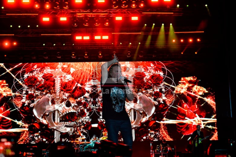 Maná electriza a Panamá con un concierto inolvidable en el Rod Carew