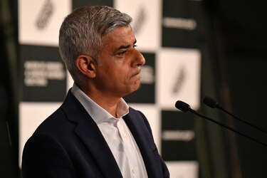 El laborista Sadiq Khan, reelegido como alcalde de Londres