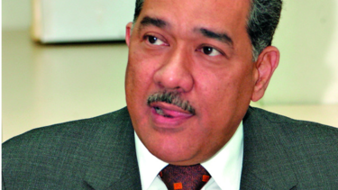 Luciani pide reemplazo de pena en caso dietilenglicol