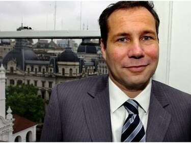 Ratifican fallo que desestima denuncia de Nisman contra presidenta argentina