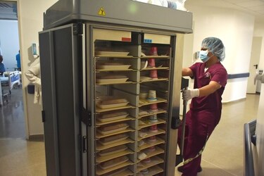 Ciudad de la Salud reitera las normas de nutrición: no introducir alimentos externos