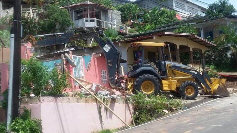 Empieza la demolición de viviendas en Samaria