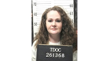 Christa Pike desarrolla neumonía tras sobrevivir a dos inyecciones letales en Tennessee