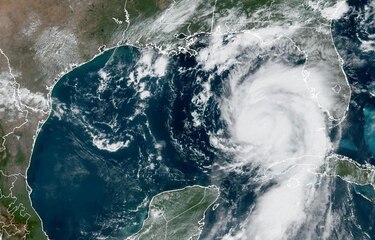 Más de 1.6 millones de personas en Florida tienen orden de evacuar sus hogares por el huracán Idalia