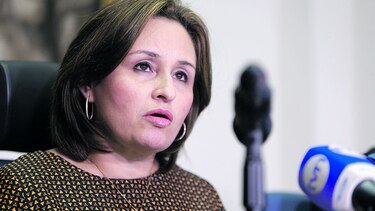 Avalan que el procurador González investigue a la procuradora Porcell
