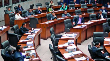 Reclaman informe de donaciones