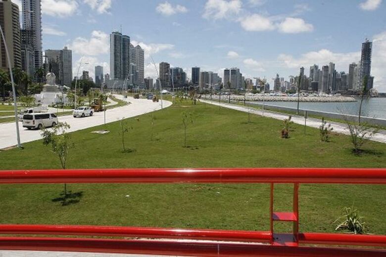 Estudiarán viabilidad de ampliar la cinta costera