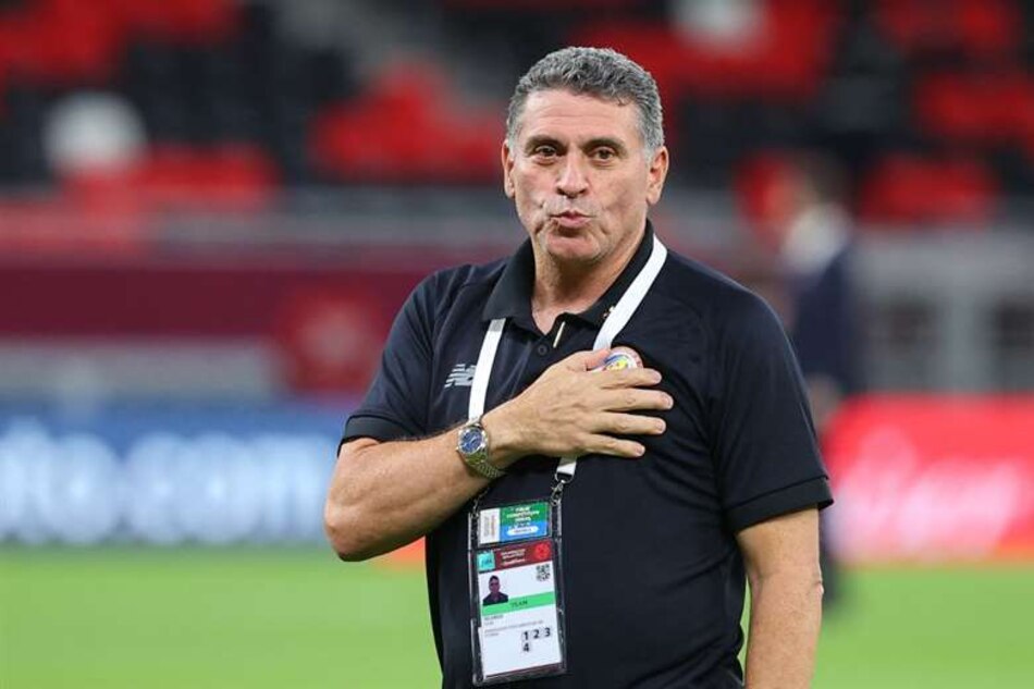 Costa Rica debe mejorar muchísimo si quiere ser protagonista en Catar 2022, advierte Luis Fernando Suárez