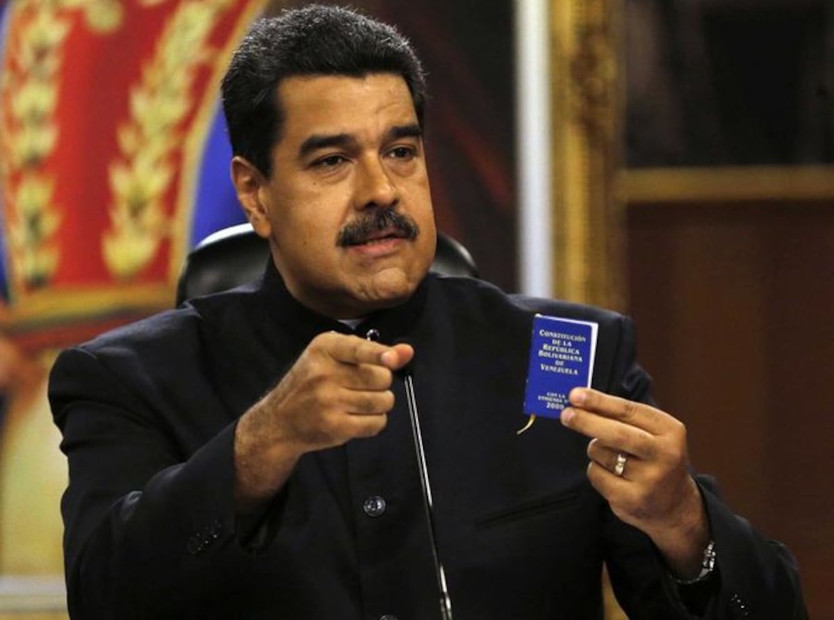 Nicolás Maduro ordena reparar a víctimas de protestas