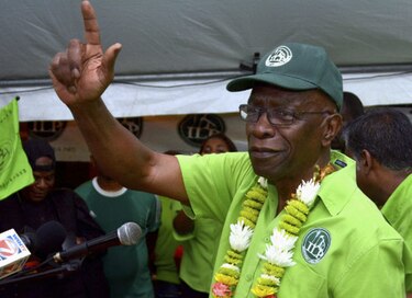 Warner, núcleo de la corrupción que acabó con Blatter
