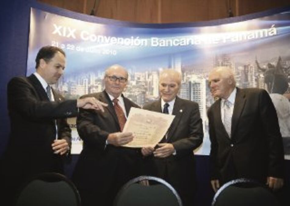 Homenaje a Mario De Diego