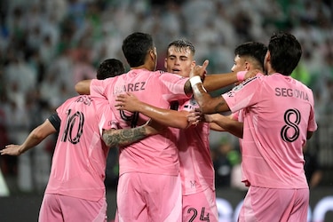 Un autogol le da una victoria agónica al Inter Miami en casa de Atlético Nacional