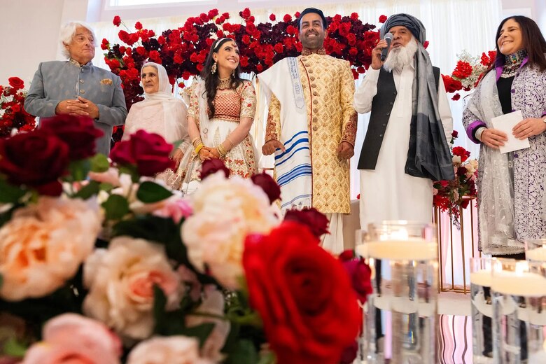 Sammi y Safi, la historia de amor entre un musulmán y una judía que se gestó mientras rescataban personas de las manos del Talibán