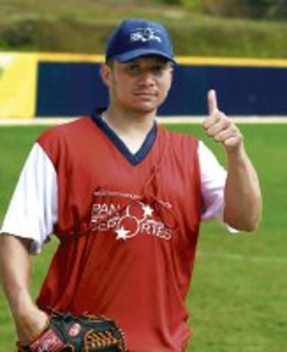 Roger Deago irá al montículo en el juego inaugural