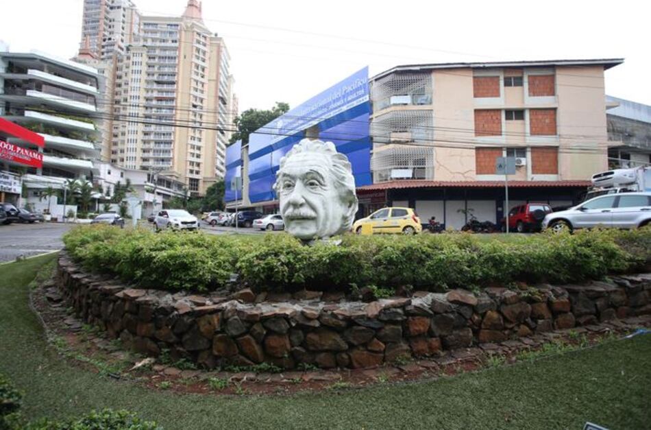 SPIA critica licitaciones en el distrito capital