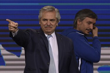 Presidente argentino moviliza al Ejército para contener los incendios en el delta del Paraná