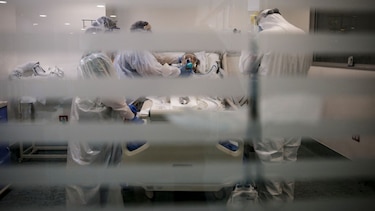Venezuela supera por primera vez los 1,000 casos diarios de Covid-19